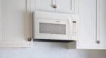 Frigidaire FMOS1846BW Over-the-Range Microwave Oven - Image 5